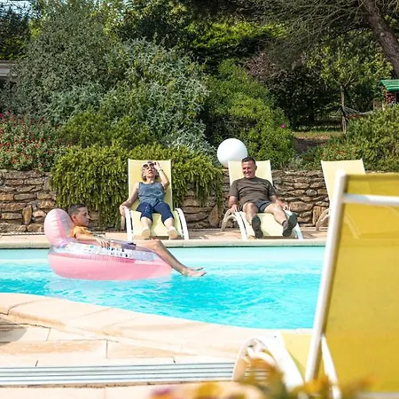 Villa Au Jardin Des Gallinettes Location Piscine Privee Carcassonne *