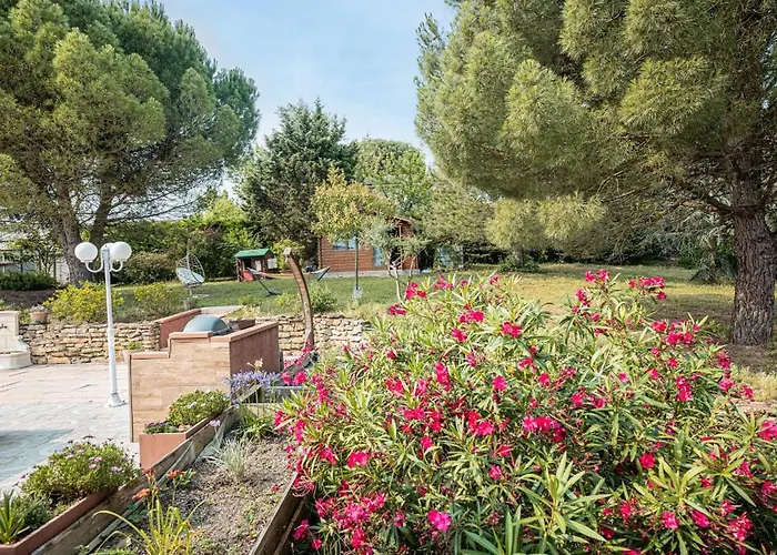 Au Jardin Des Gallinettes Location Piscine Privee Carcassonne וילה Alairac